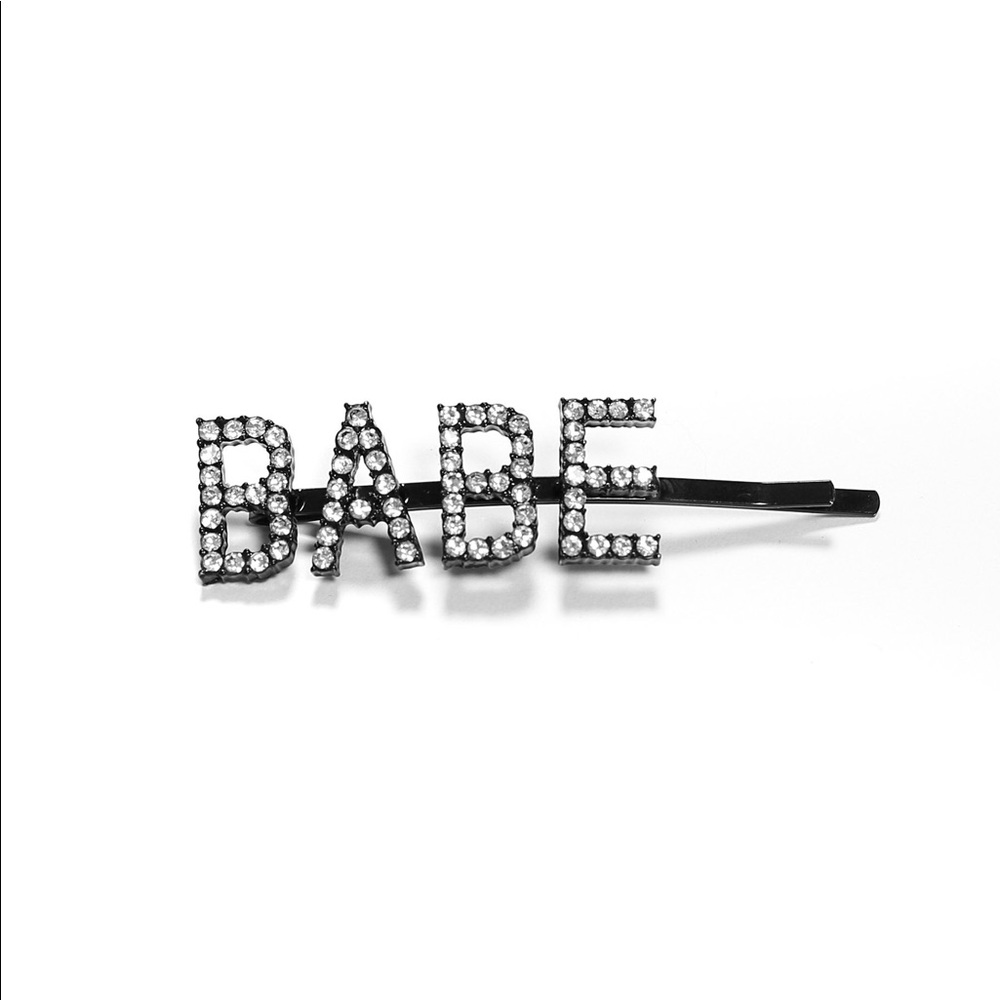 Brunette the Label Babe Hair Clip